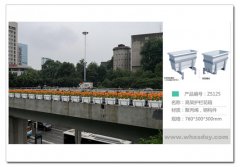 道路中央隔离带花箱