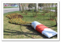 《花摆景观小品》/ 武汉市东湖绿道 / 树脂成型